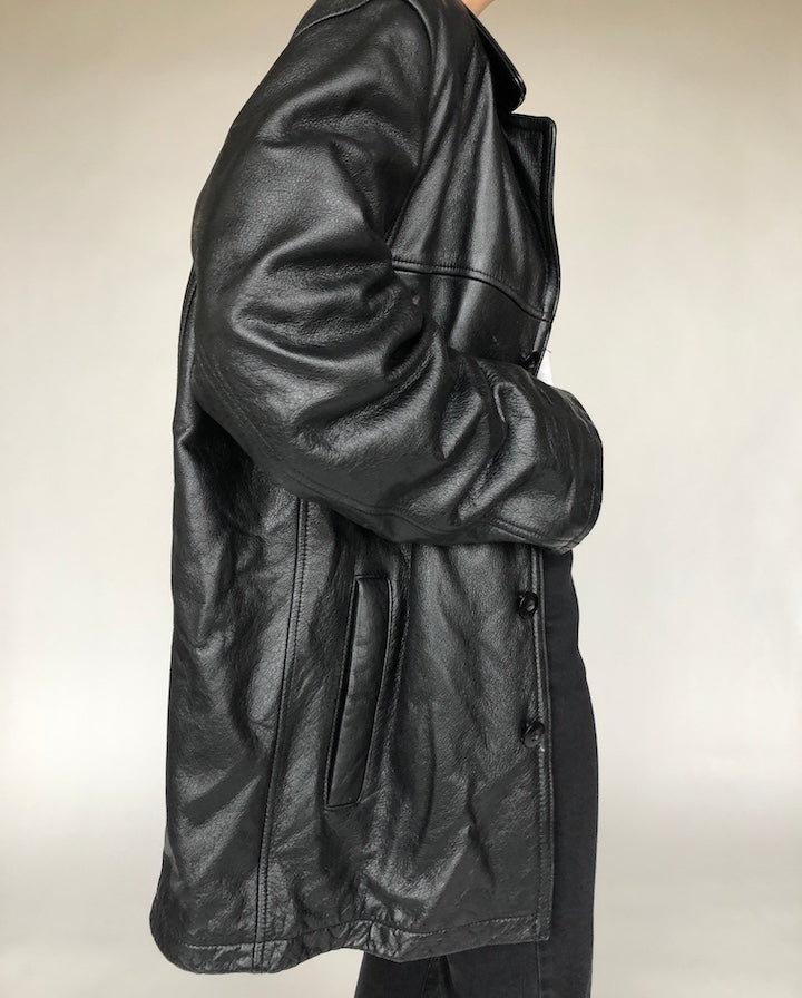 VINTAGE BLACK LEATHER JACKET 129