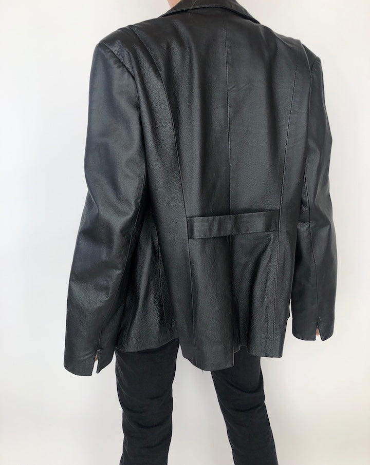 VINTAGE BLACK LEATHER JACKET 202