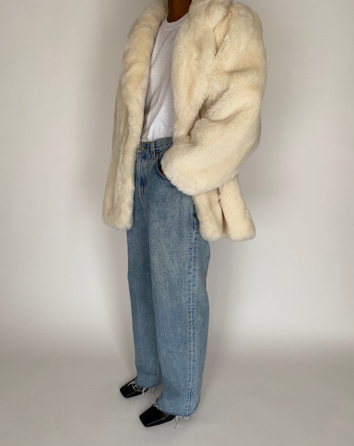VINTAGE CREAM OVERSIZED FAUX FUR JACKET 2986