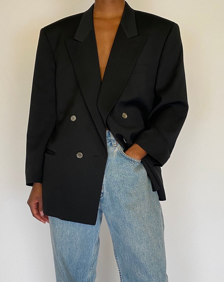 VINTAGE BLACK DOUBLE-BREASTED BLAZER 4454