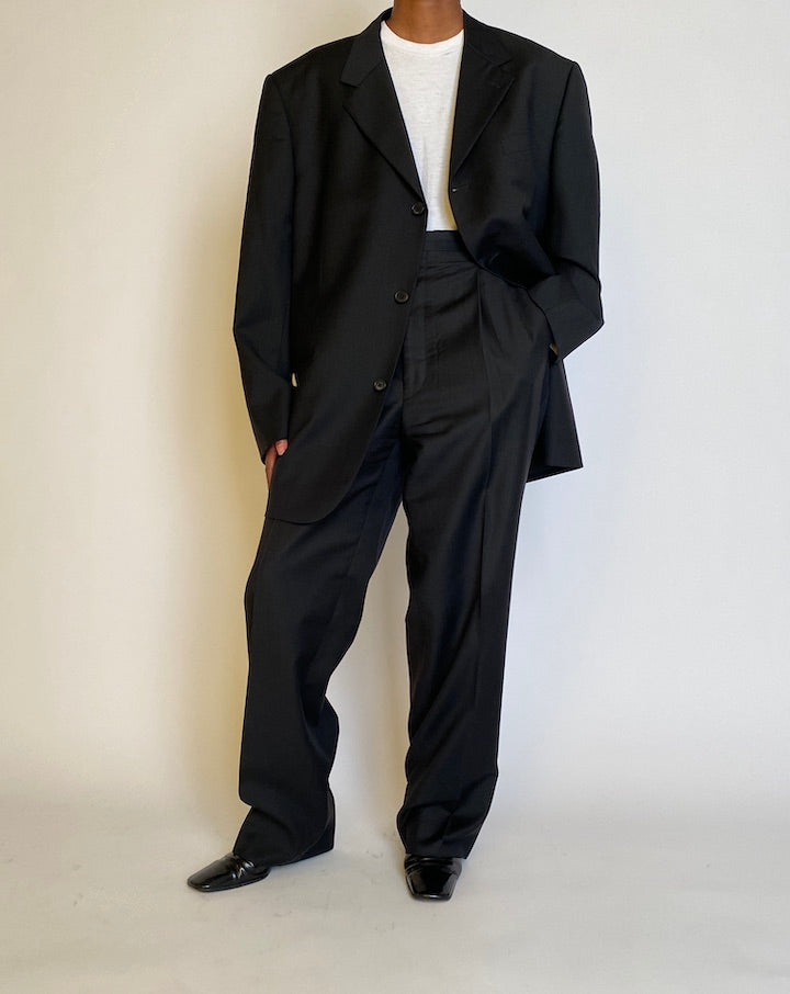 VINTAGE BLACK OVERSIZED SUIT 4525
