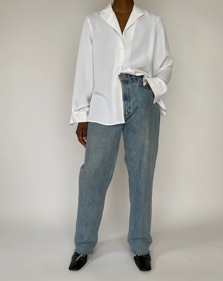 VINTAGE WHITE LONG-SLEEVE BLOUSE 4555