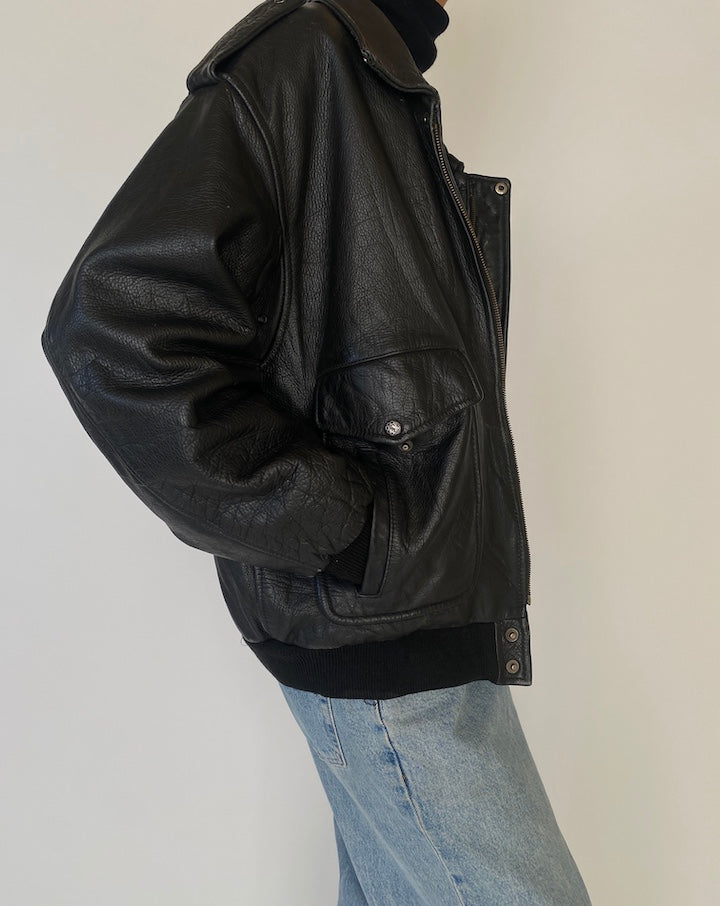 Vintage Oversized Black Bomber Leather Jacket 4981