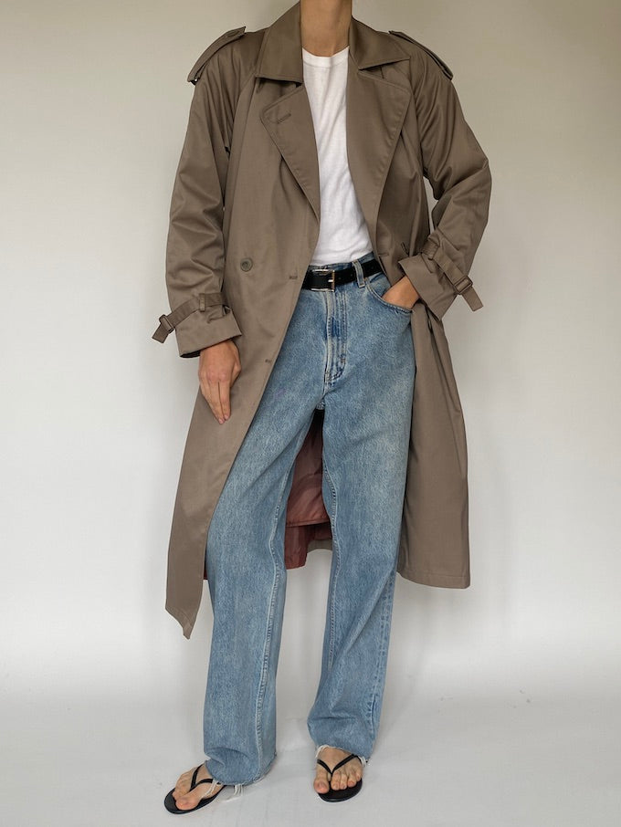 Vintage beige trench coat 5141