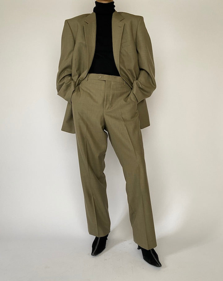 Vintage Oversized Beige Suit 5283
