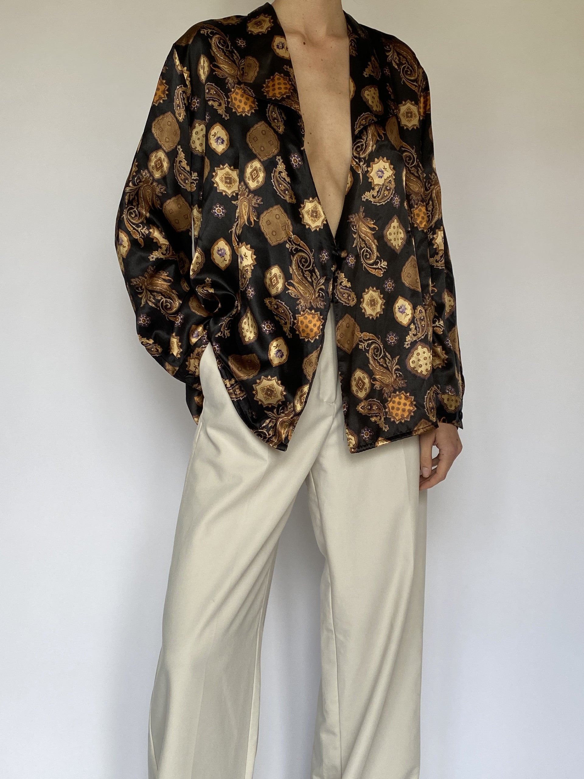 Vintage patterned long sleeve blouse 5541