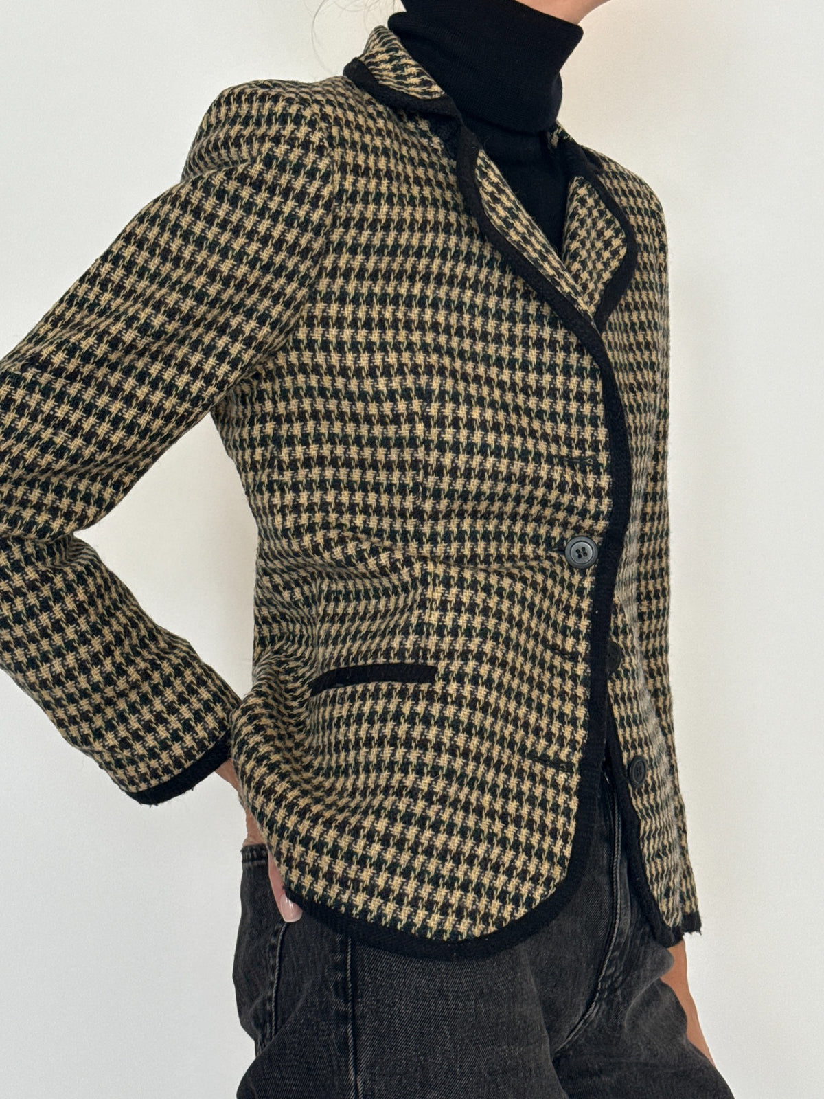 Vintage houndstooth wool blazer view 2