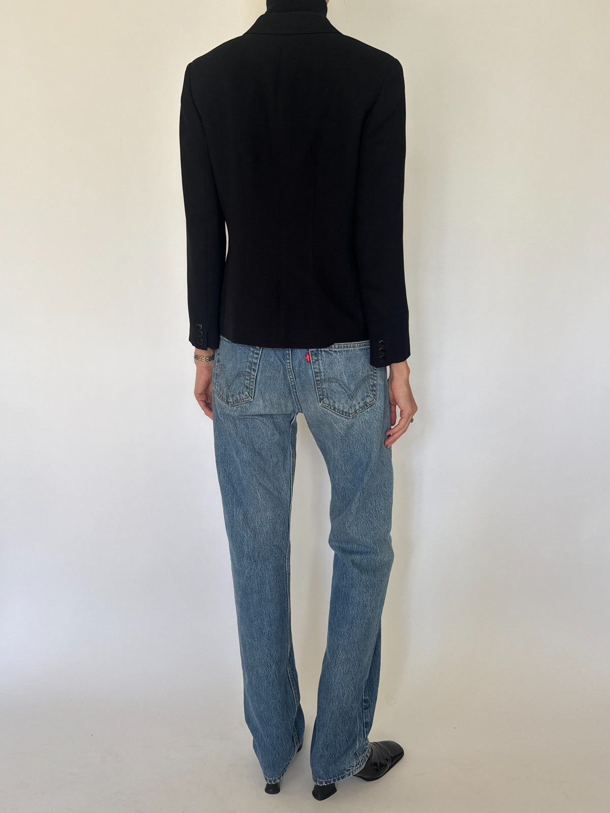Classic black fitted blazer 5064