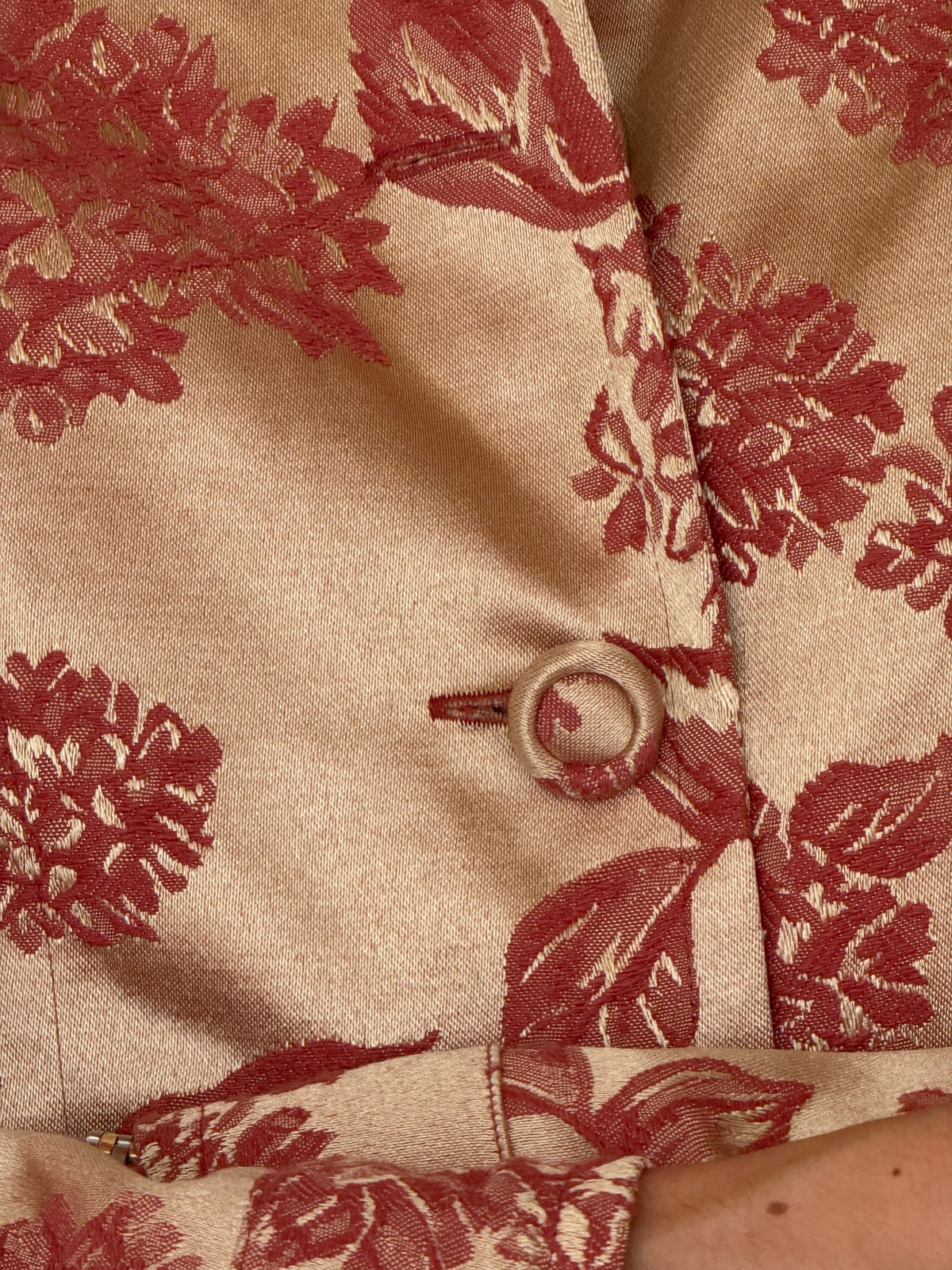 Vintage champagne and dusty rose floral jacquard jacket
