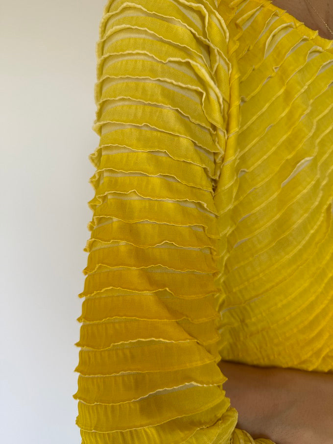 Vintage Textured Yellow Top 3546
