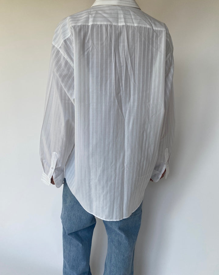 VINTAGE PINSTRIPED WHITE OVERSIZED BUTTON DOWN SHIRT 3328