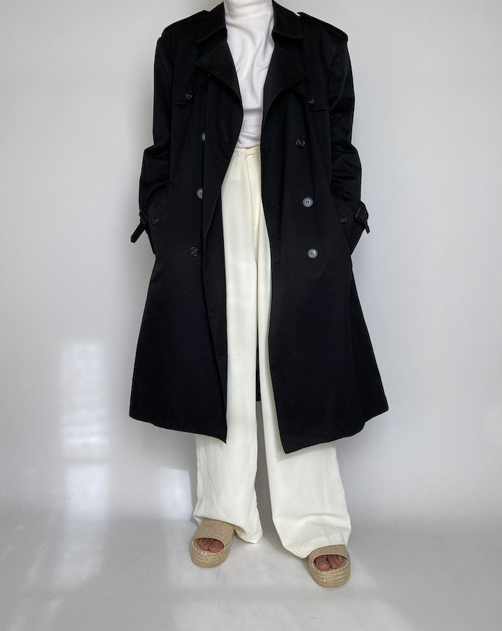 VINTAGE OVERSIZED BLACK COAT 2225
