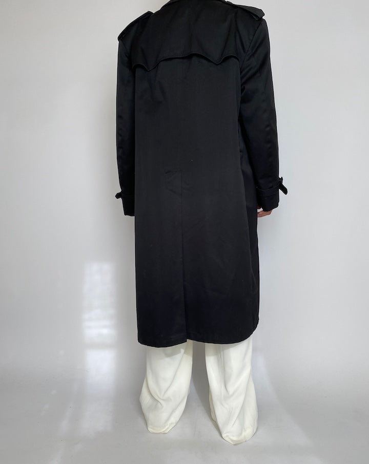 VINTAGE OVERSIZED BLACK COAT 2225