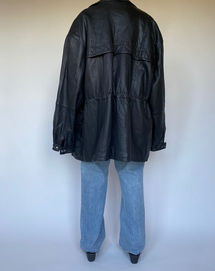 VINTAGE OVERSIZED BLACK LEATHER JACKET 2779