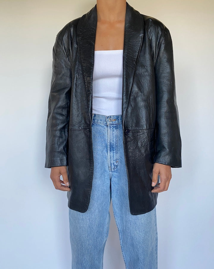 VINTAGE BLACK LEATHER JACKET 2780