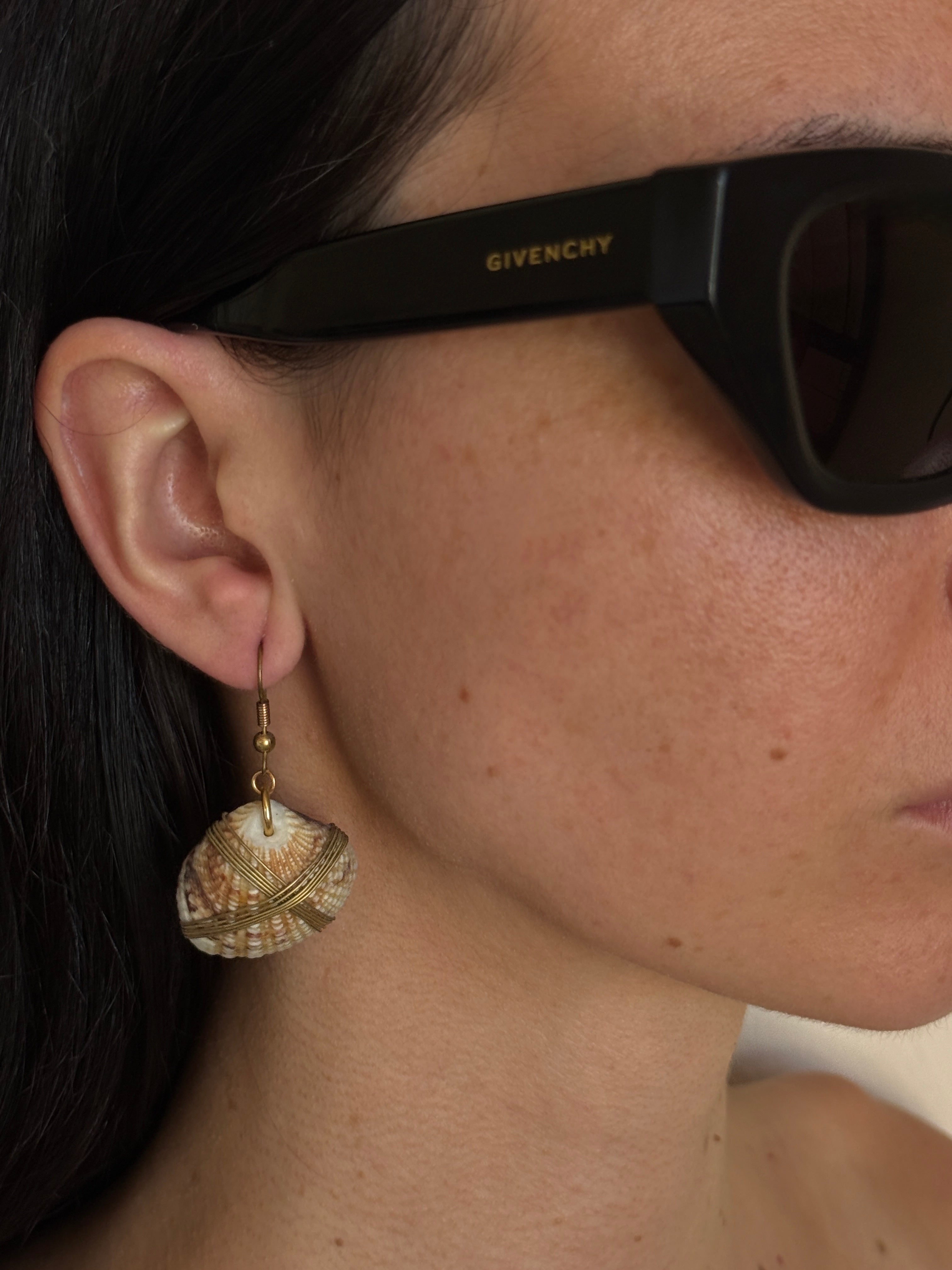 Vintage drop seashell Earrings