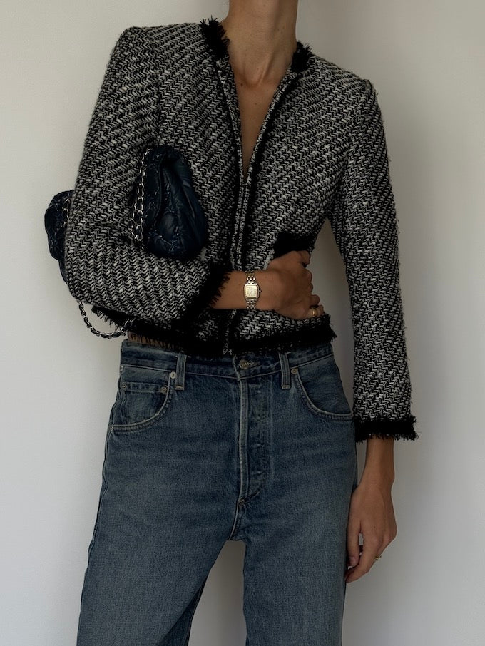 Vintage Tweed Cropped Jacket with Fringed Trim 6607