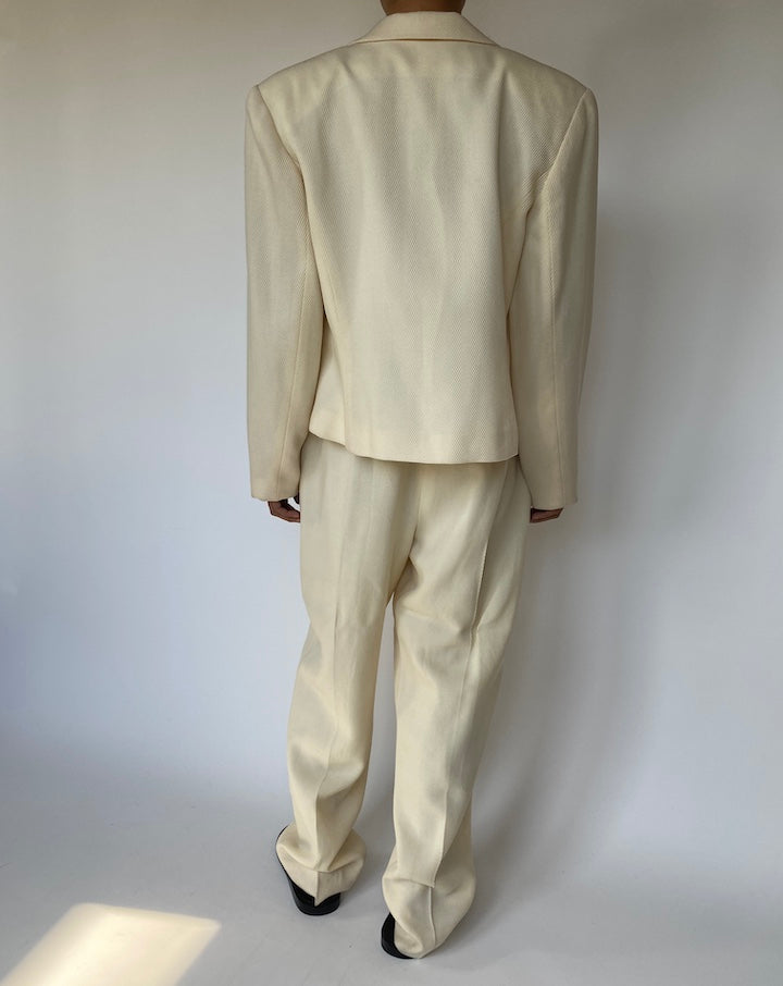 VINTAGE GIANNI CREAM TEXTURED WOOL SUIT 2376