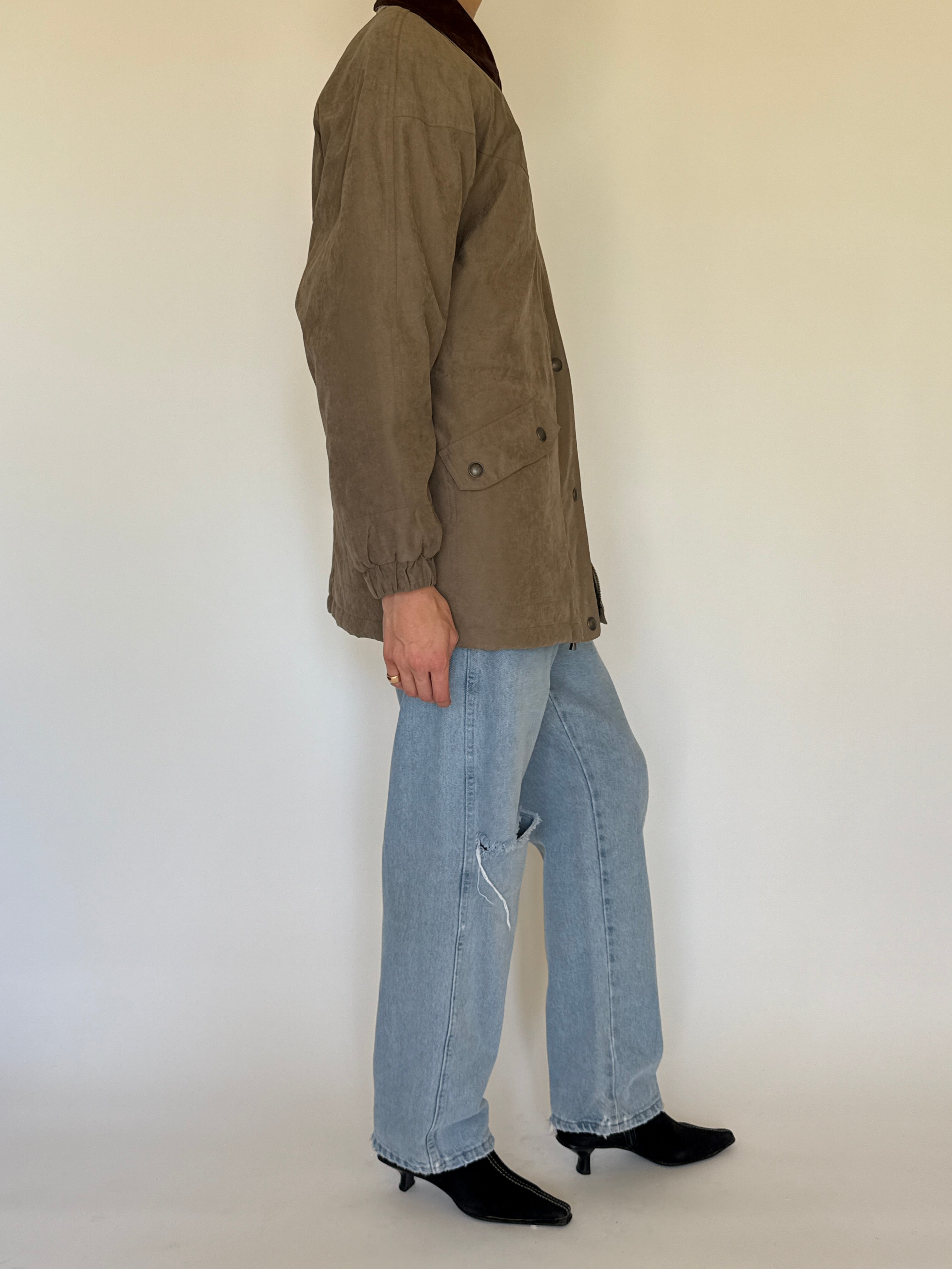 Vintage brown field jacket side view relaxed silhouette