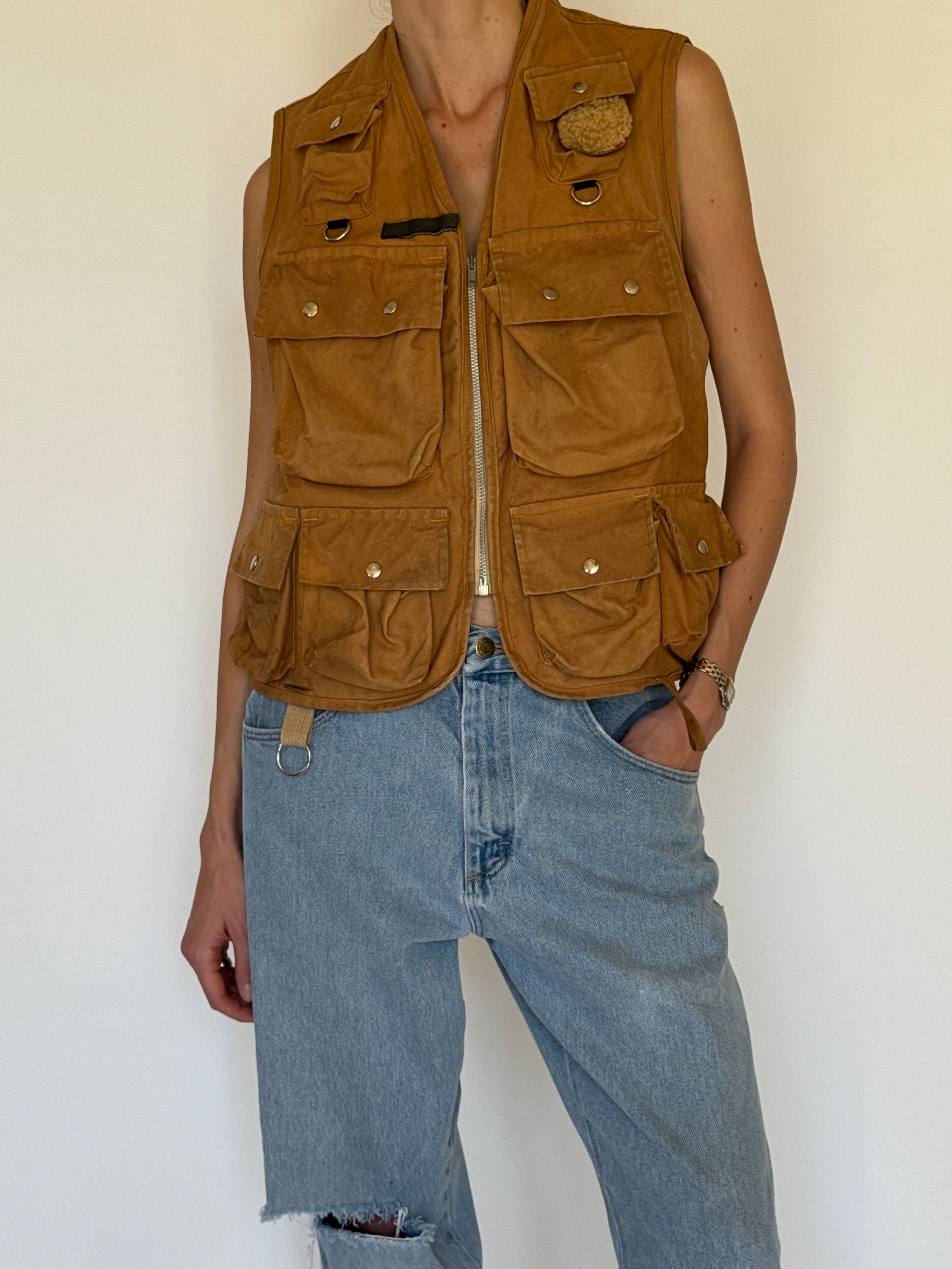 Vintage camel suede vest zip-front and snap button detail