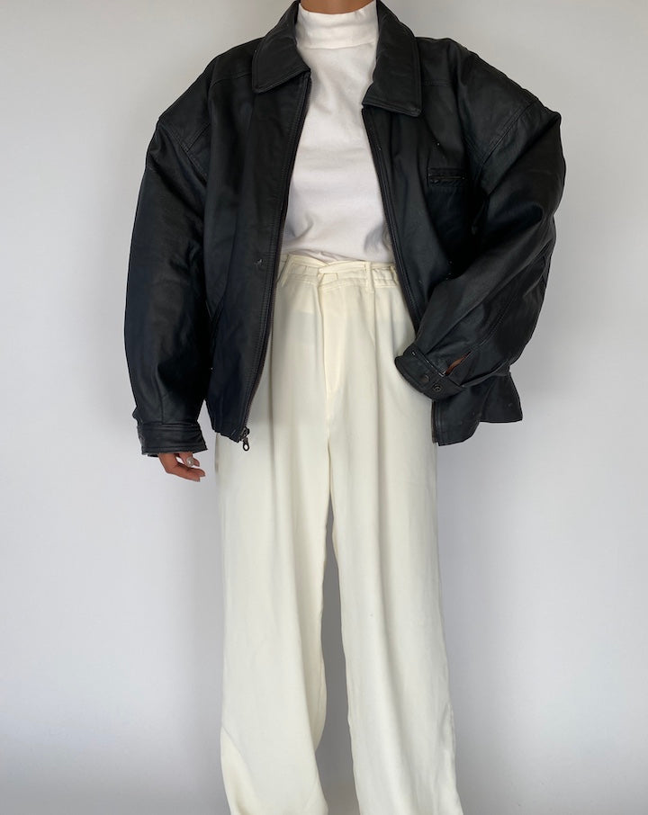 VINTAGE OVERSIZED BLACK LEATHER JACKET 2249