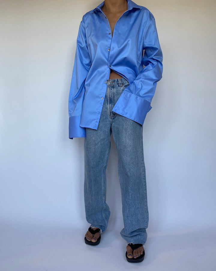 VINTAGE BLUE CALVIN KLEIN SHIRT 2797