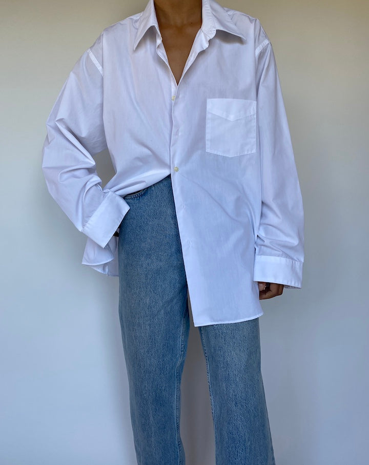 VINTAGE WHITE BUTTON DOWN LONG SLEEVE SHIRT 2798