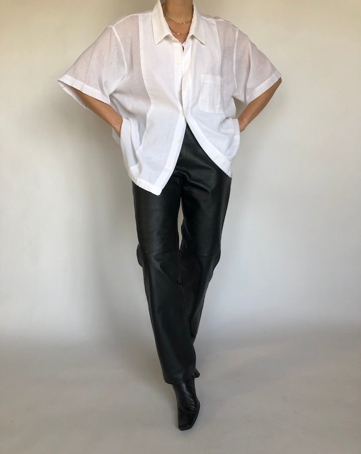 Vintage white short sleeve shirt 317