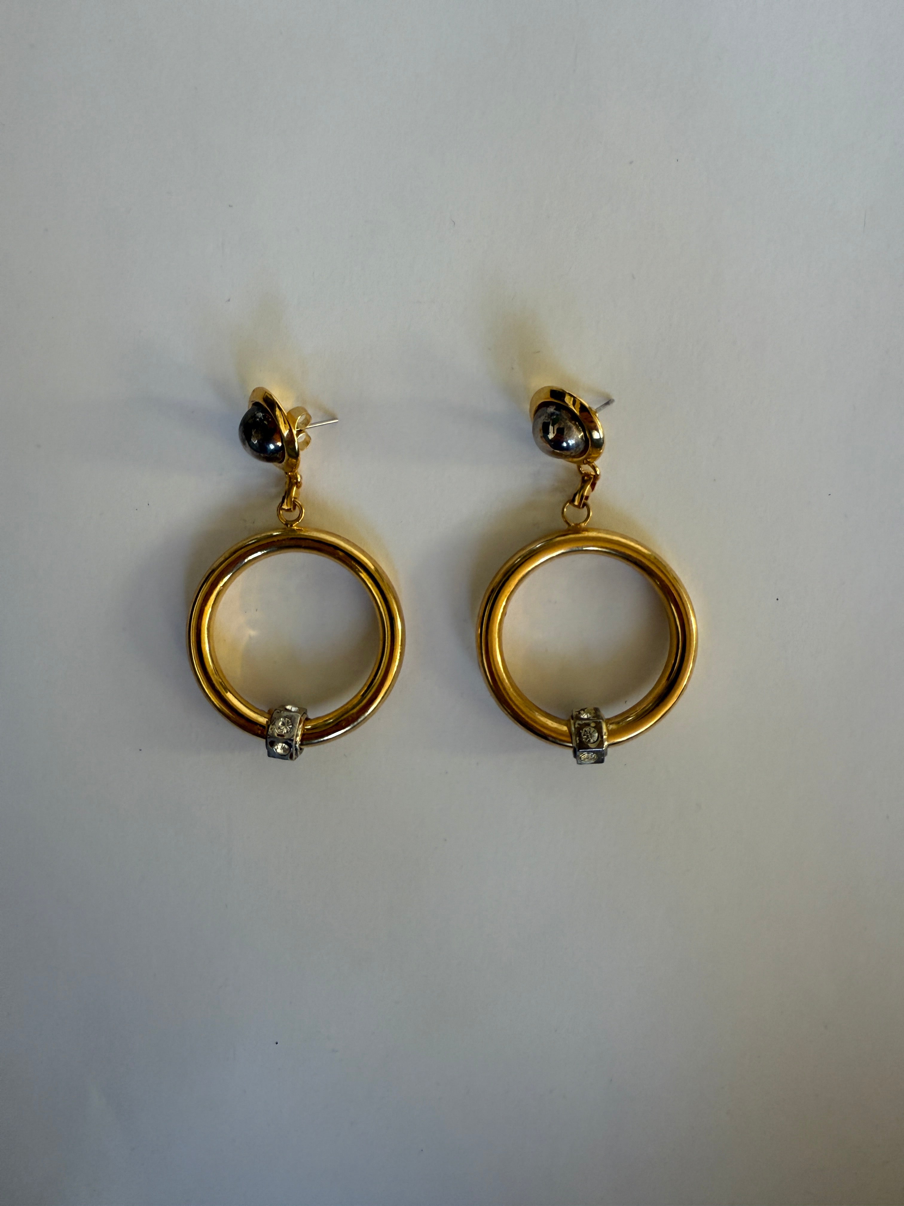 Vintage gold-tone circle drop earrings front view