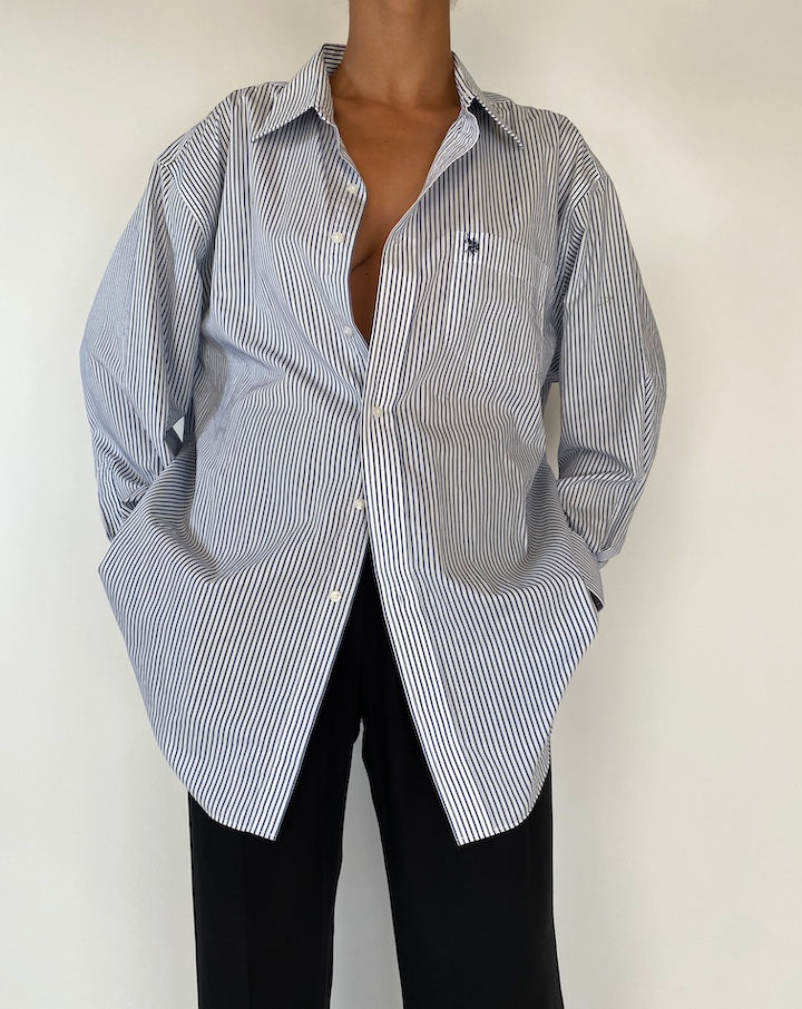 VINTAGE OVERSIZED BLUE AND WHITE STRIPED SHIRT 2315