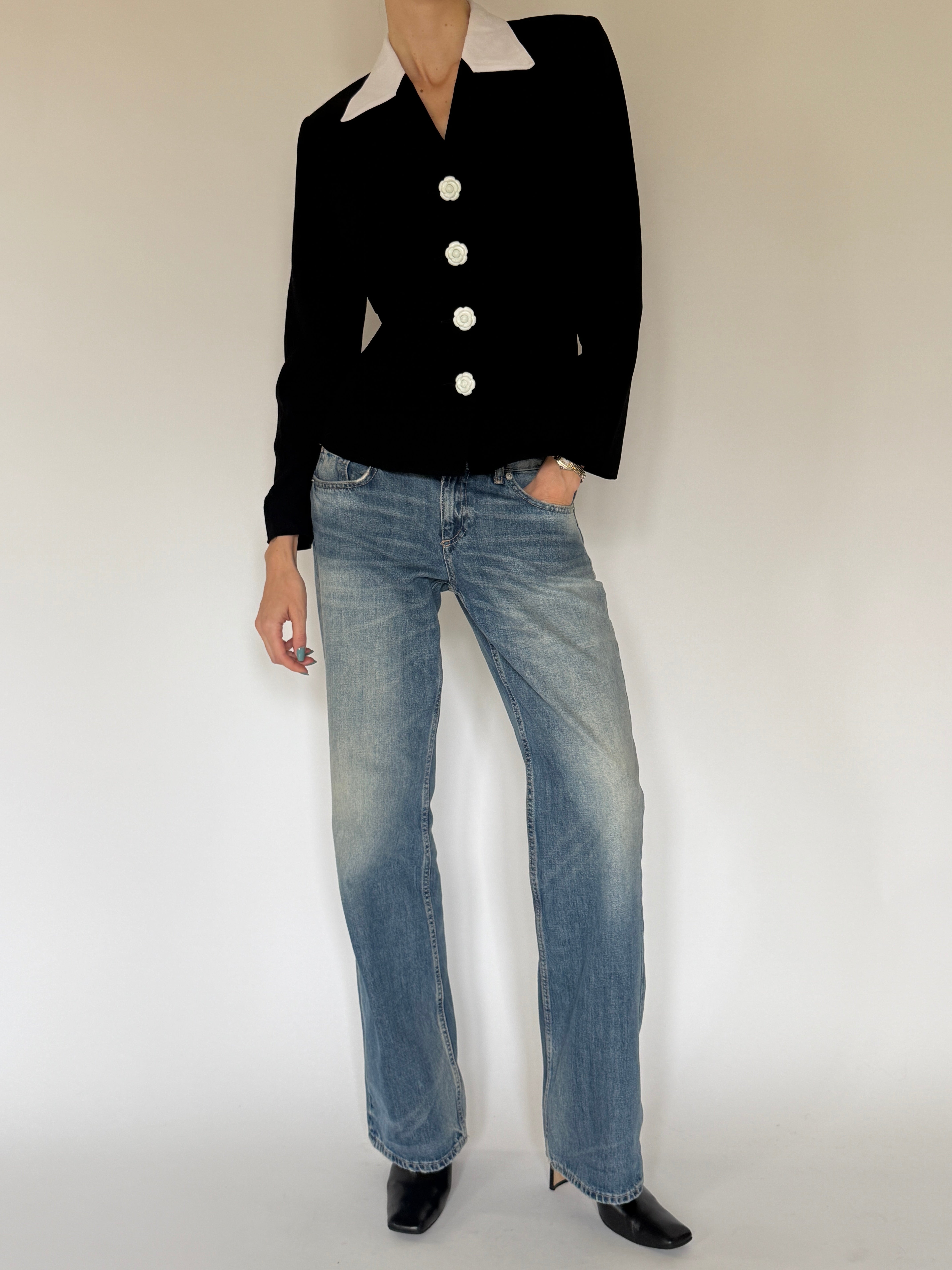 Vintage black tailored blazer with white contrast collar front view
