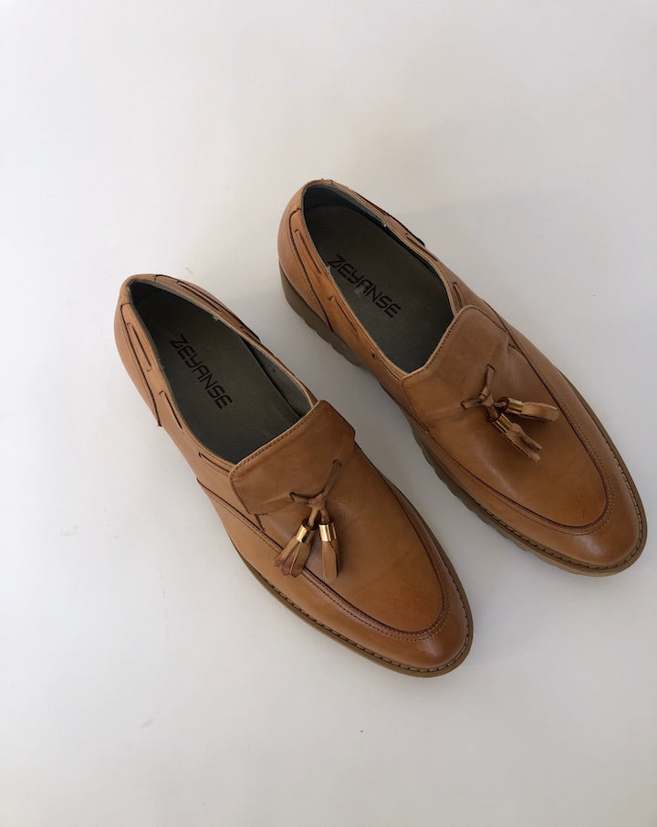 VINTAGE LEATHER LOAFER