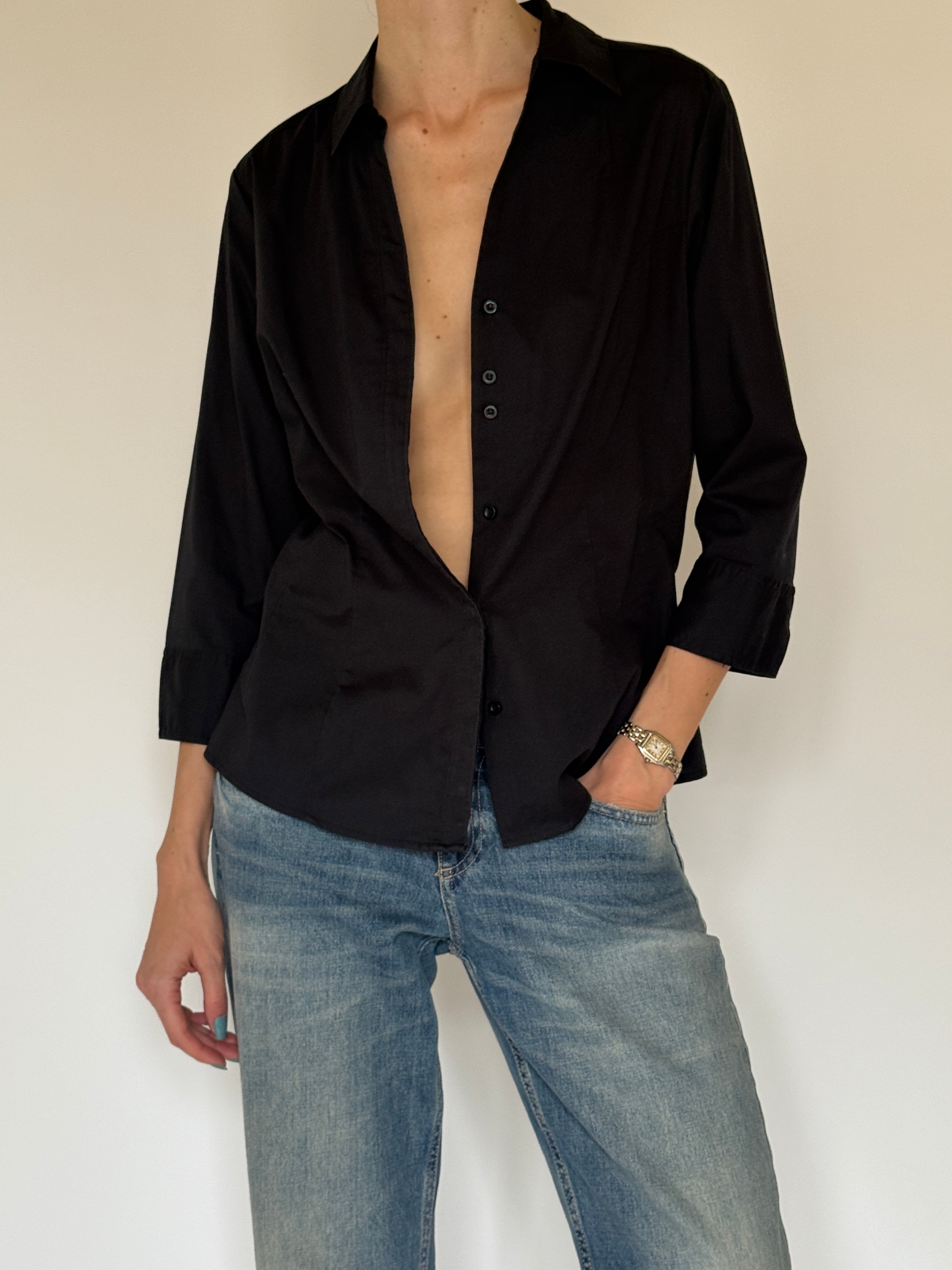 Vintage black shirt collar detail