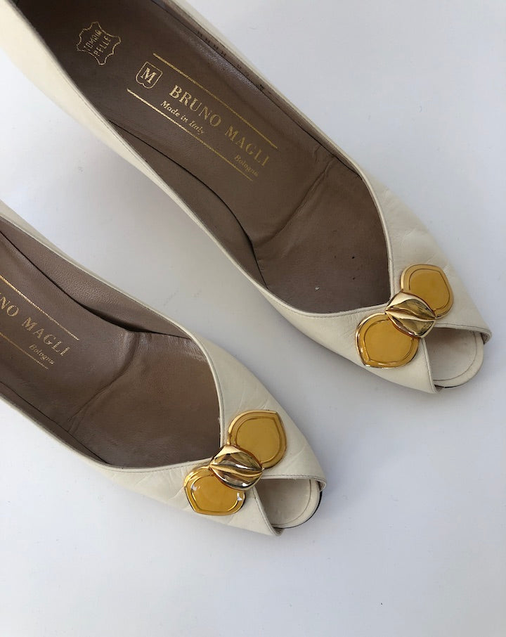 VINTAGE BRUNO MAGLI HEEL