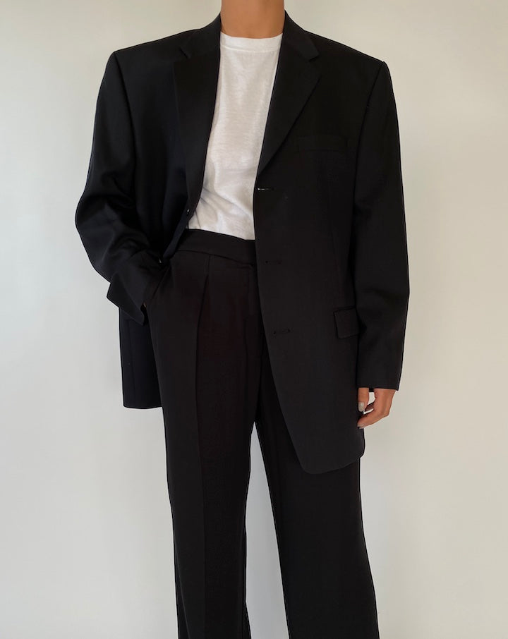 VINTAGE BLACK CALVIN KLEIN BLAZER 2337