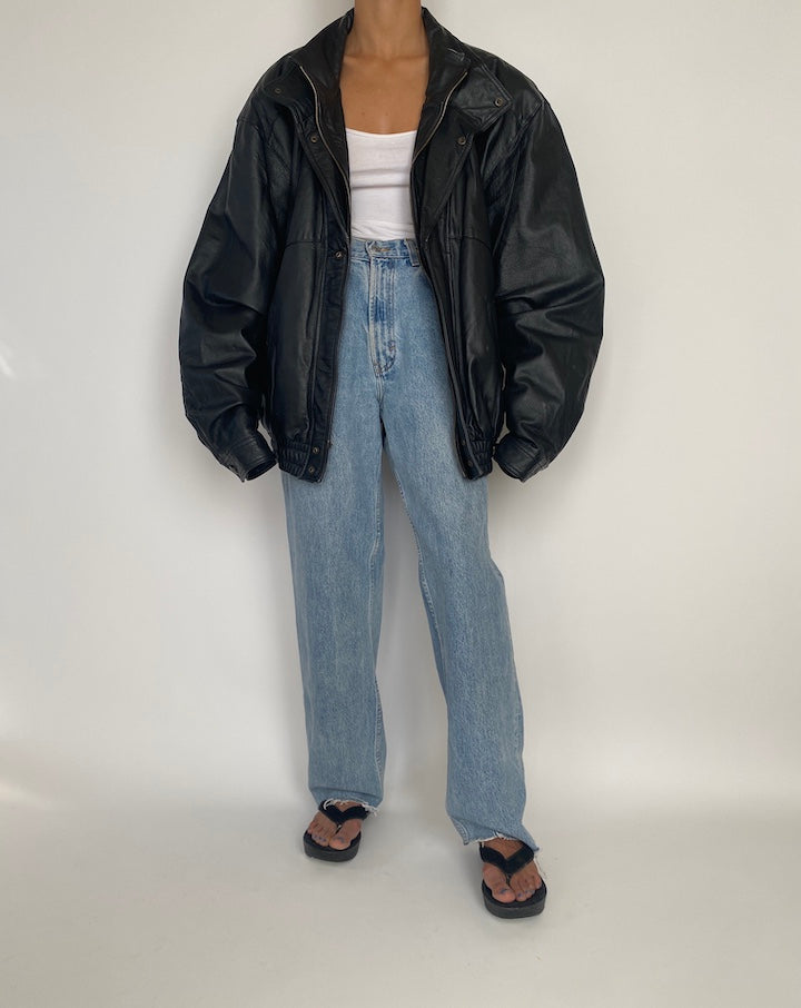 VINTAGE OVERSIZED BLACK LEATHER JACKET 2841