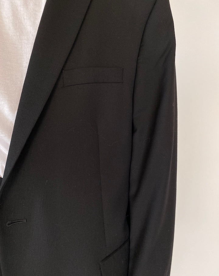 VINTAGE BLACK CALVIN KLEIN BLAZER WITH THIN STRIPES 2339