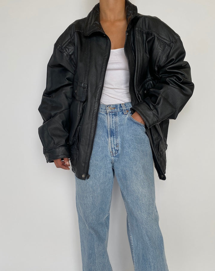 VINTAGE OVERSIZED BLACK LEATHER JACKET 2842