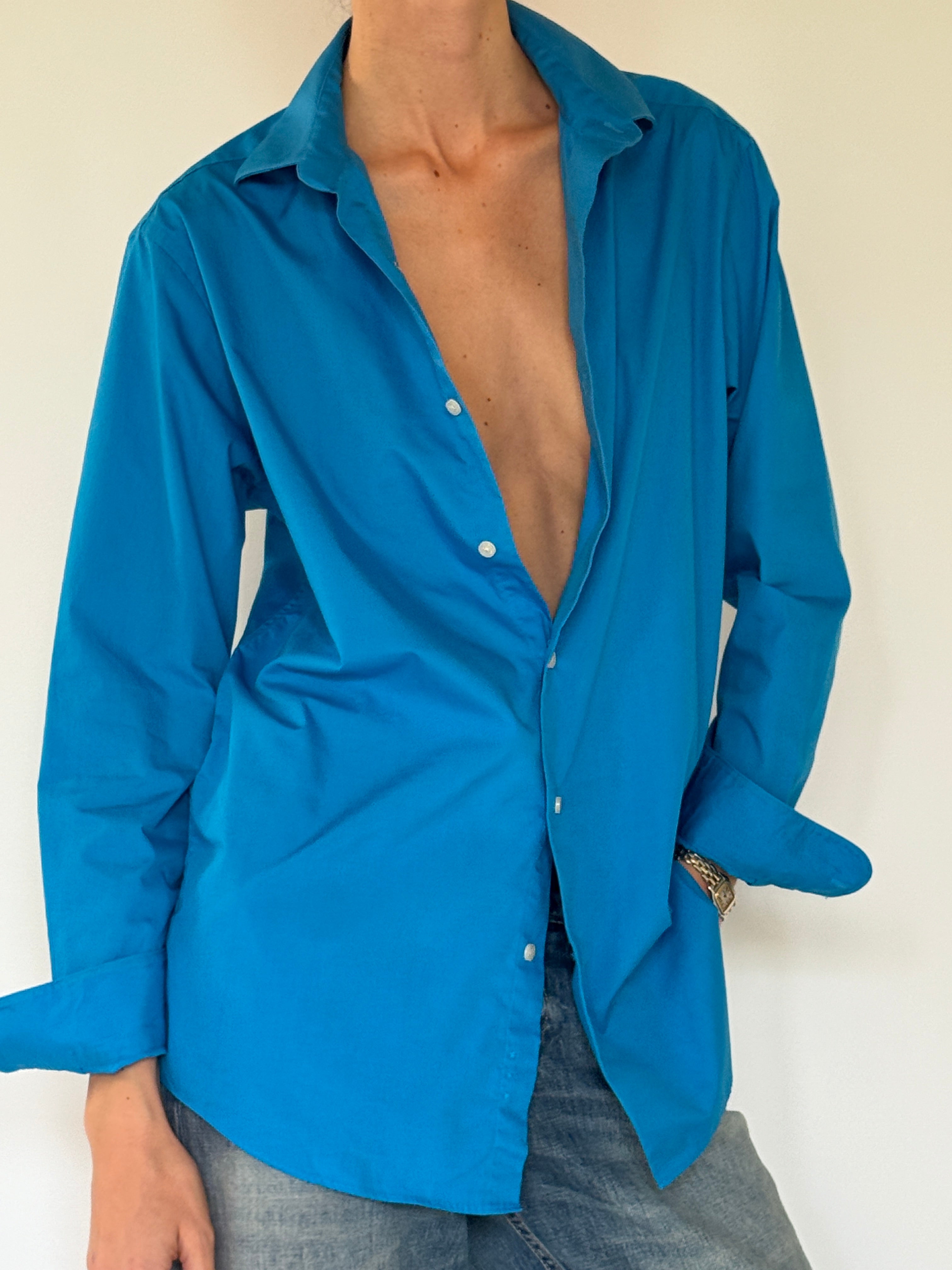 Vintage oversized blue shirt sleeve and cuff detail