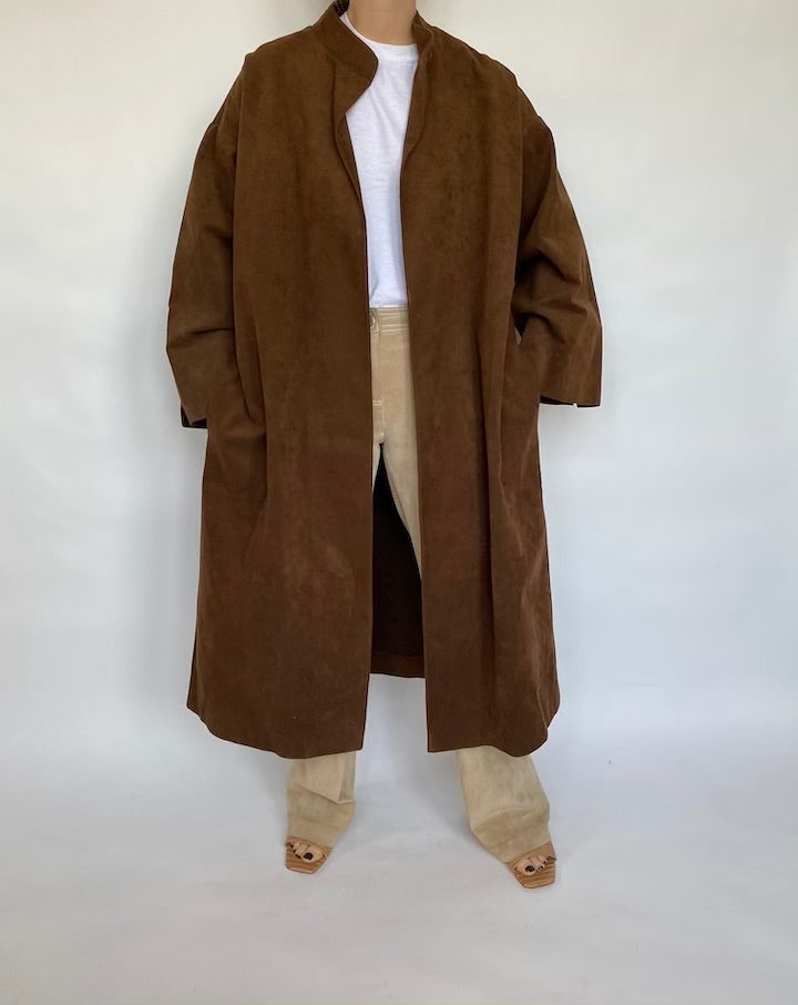 VINTAGE OVERSIZED BROWN COAT 084