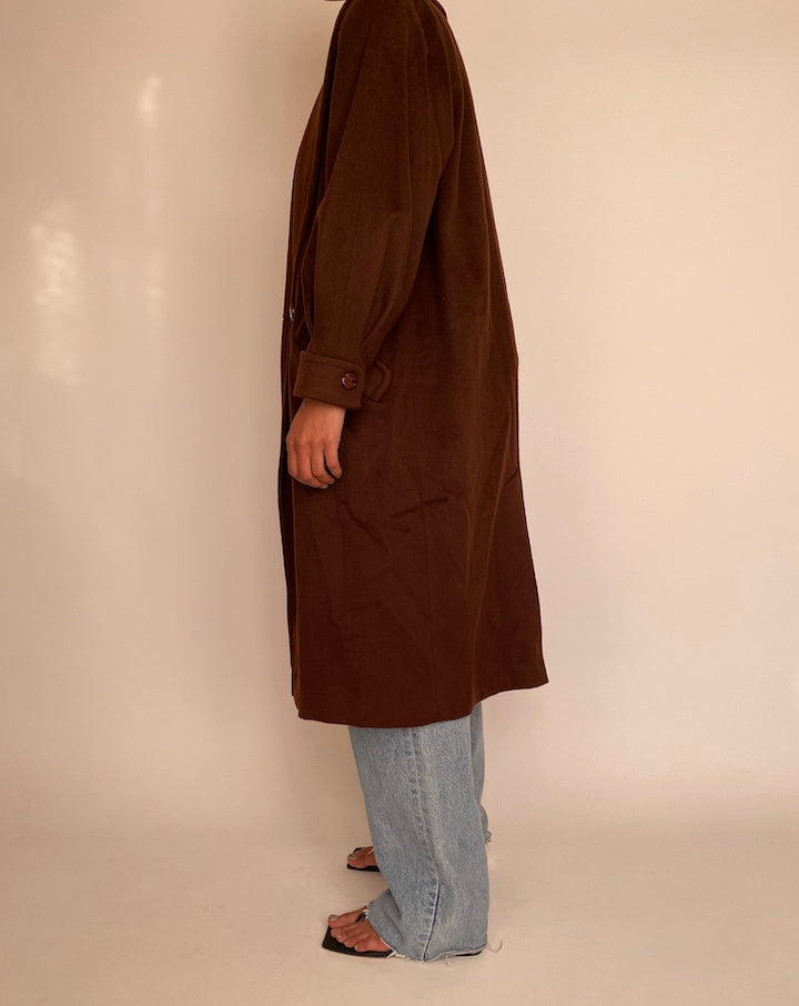 VINTAGE BROWN COAT 2354