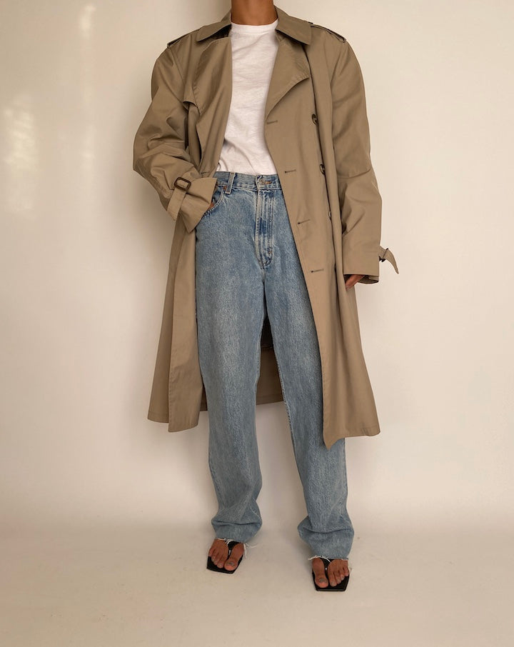 VINTAGE OVERSIZED BEIGE TRENCH COAT 2357