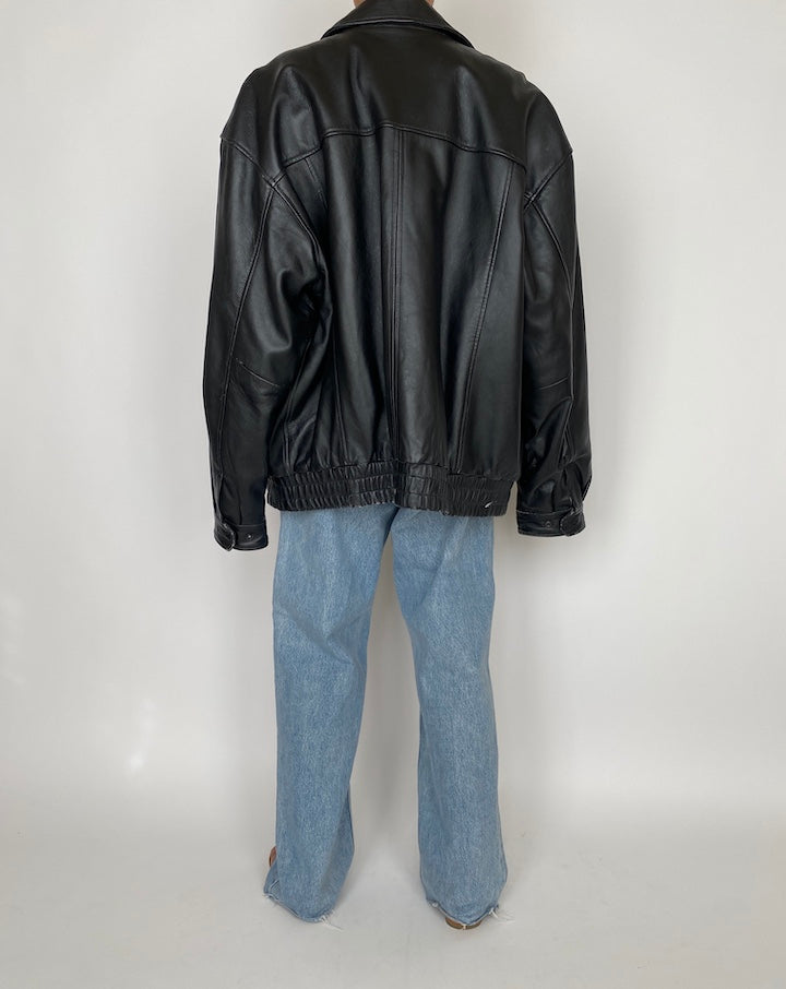 VINTAGE BLACK OVERSIZED LEATHER JACKET 2854