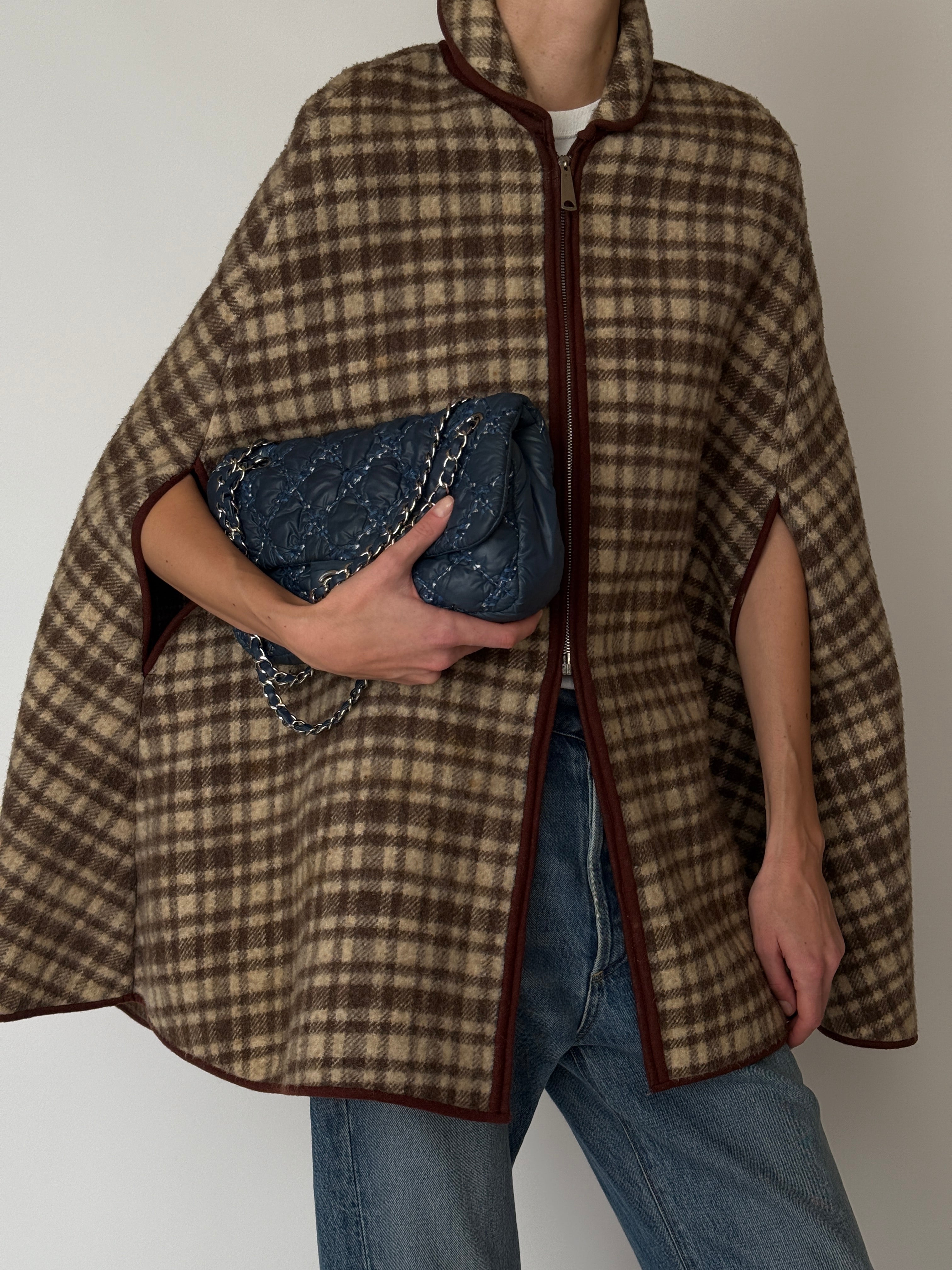 Vintage plaid cape jacket zipper detail brown
