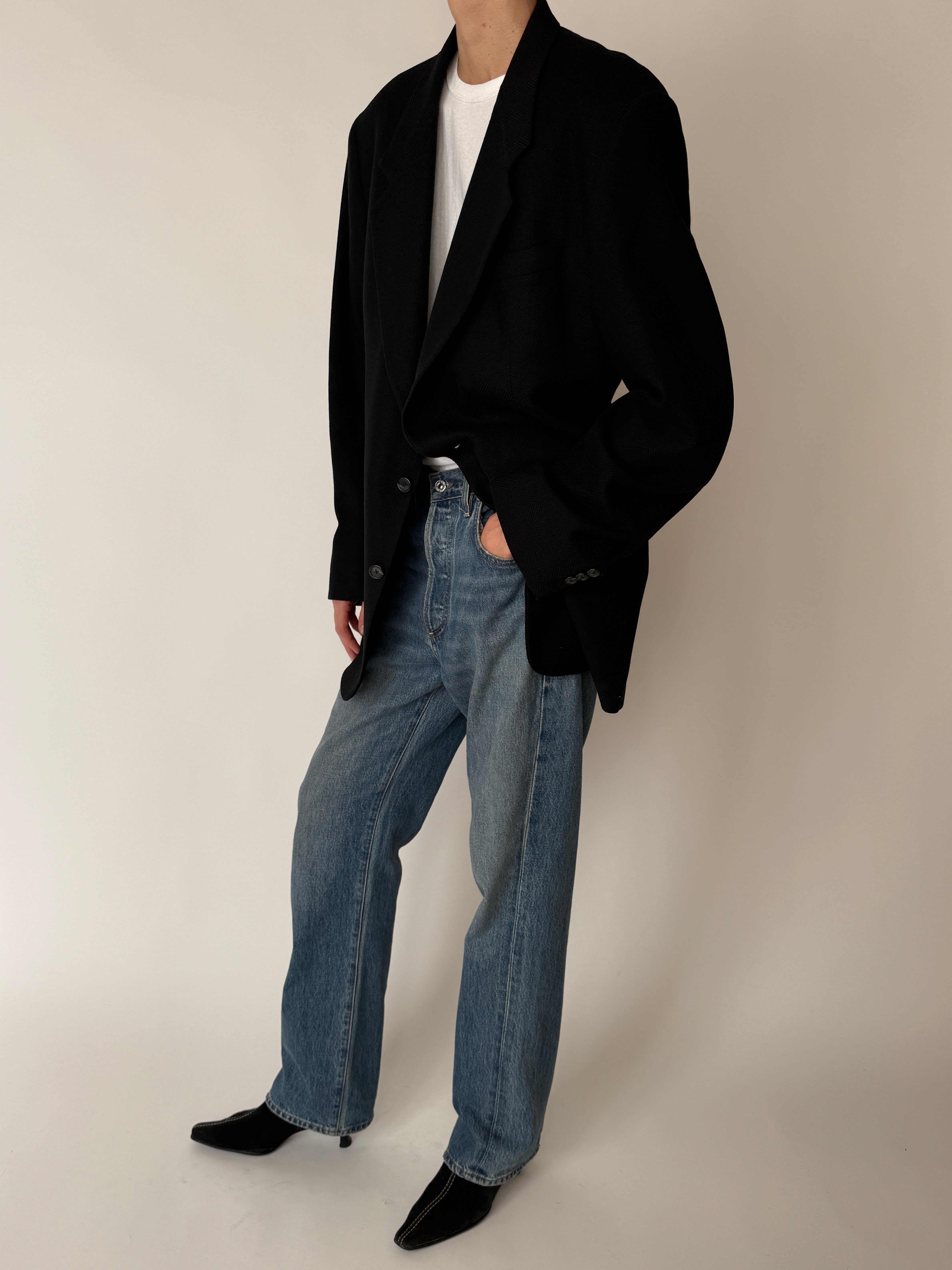 Vintage slouchy wool blazer with single-breasted design black side view