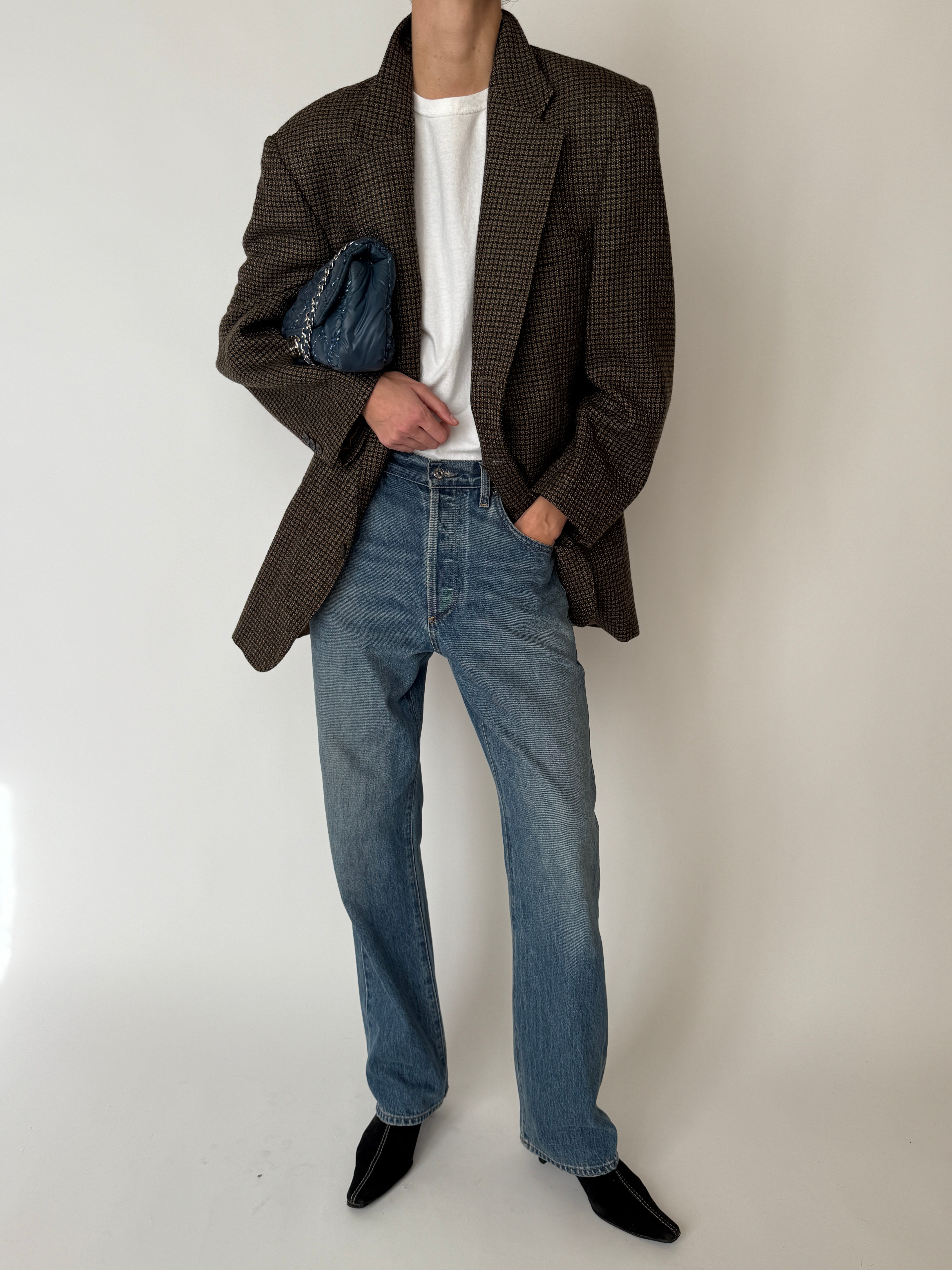 Vintage brown houndstooth wool blazer with notched lapel full body