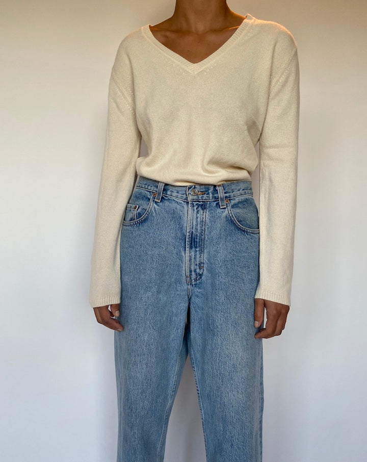 VINTAGE V-NECK CASHMERE SWEATER 1534