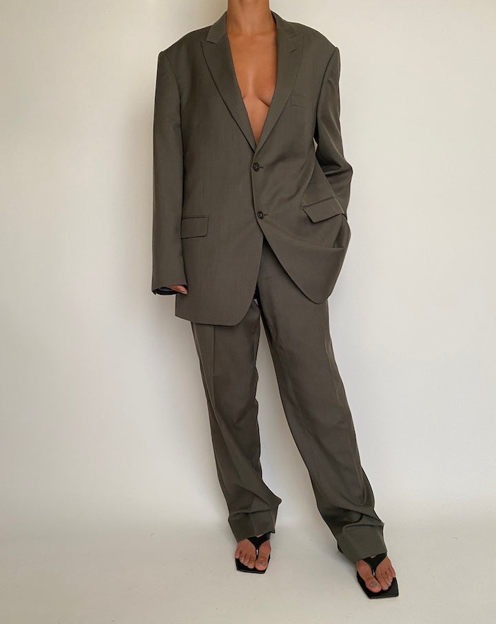 VINTAGE OVERSIZED SUIT 2374