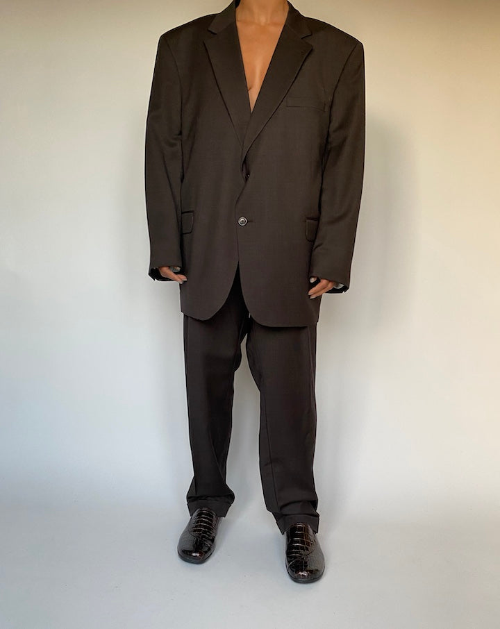 VINTAGE OVERSIZED BROWN SUIT 2380