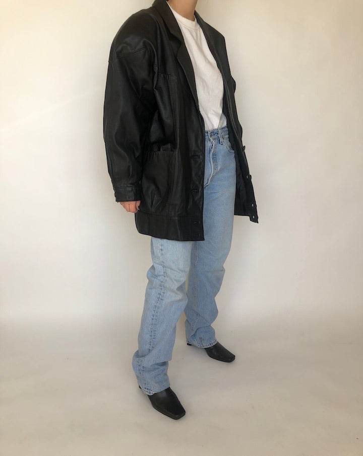VINTAGE BLACK LEATHER JACKET 371